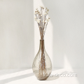 Vase de fleurs simples moderne pour la décoration intérieure